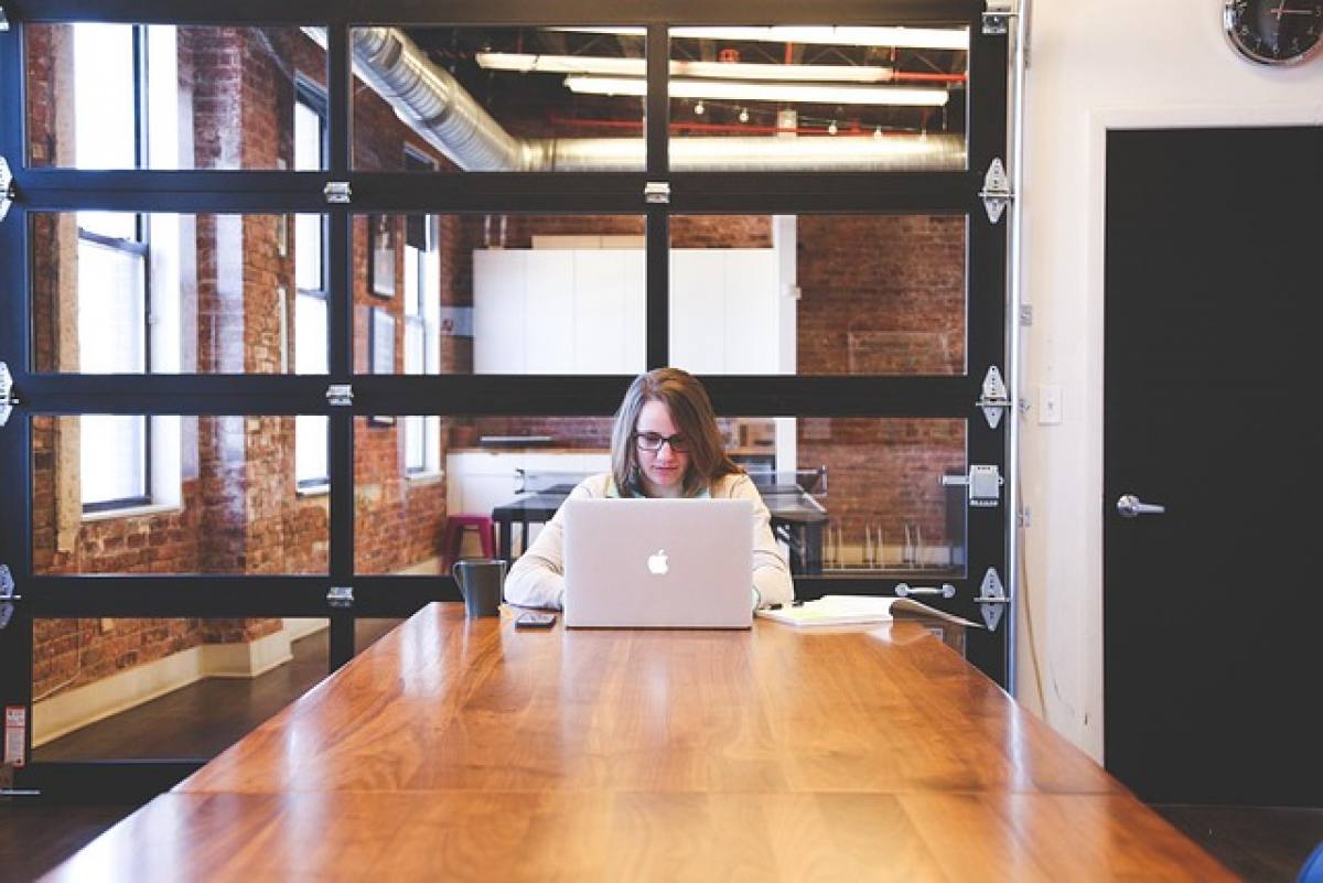 Leasing de computadores: una alternativa flexible para equipar tu empresa